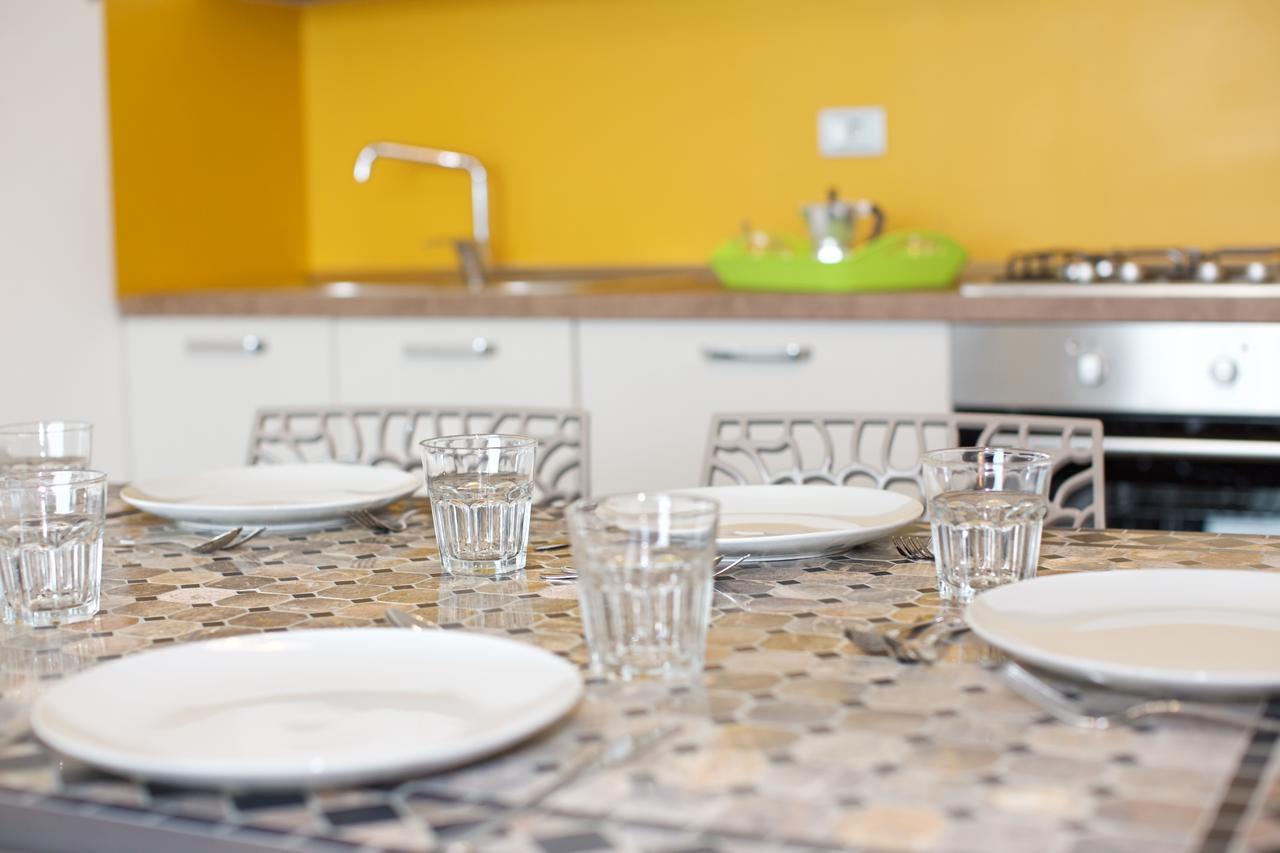 Residence Virgilio ตอสโกลาโน มาแดร์โน ภายนอก รูปภาพ