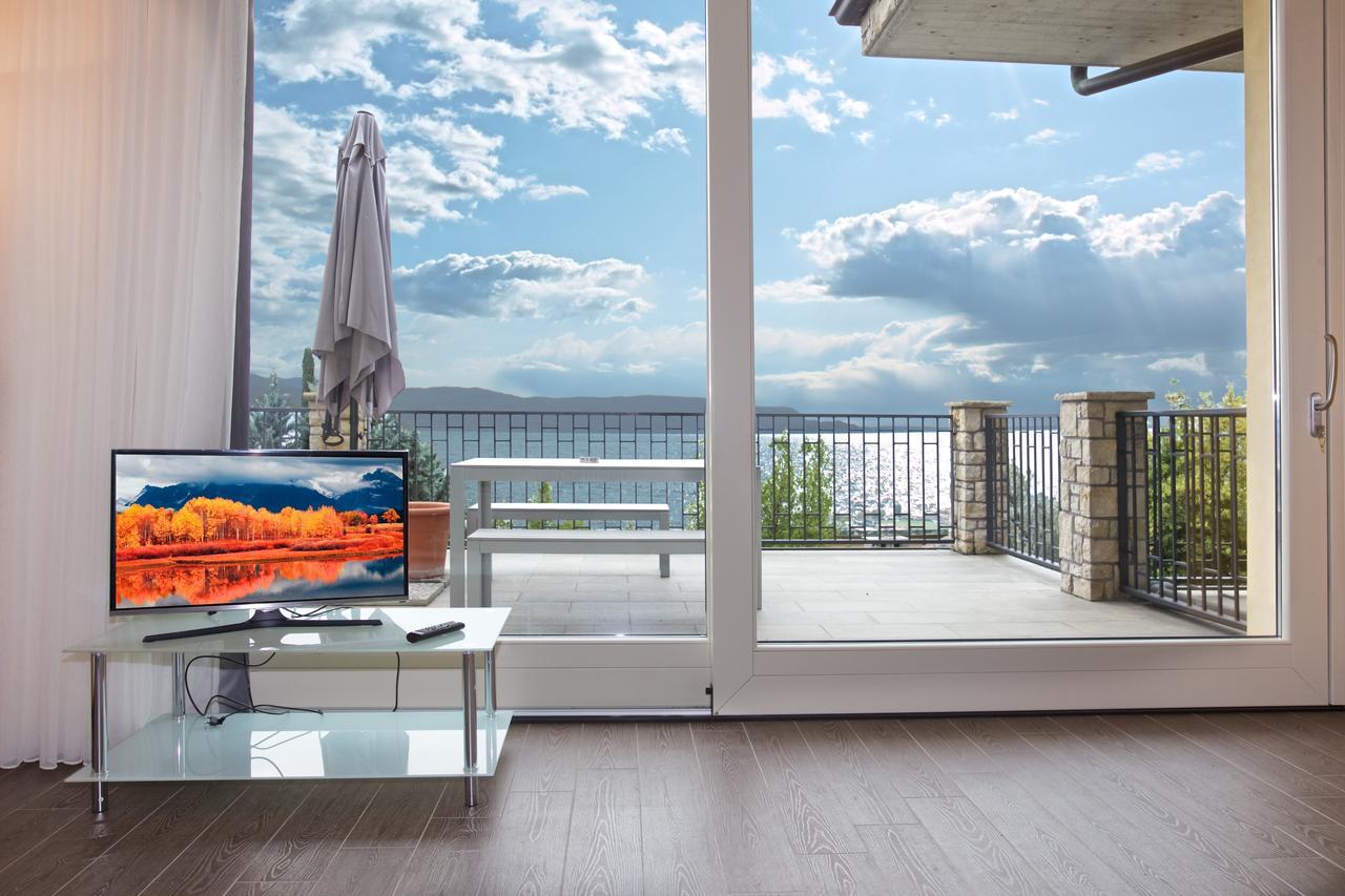Residence Virgilio ตอสโกลาโน มาแดร์โน ภายนอก รูปภาพ